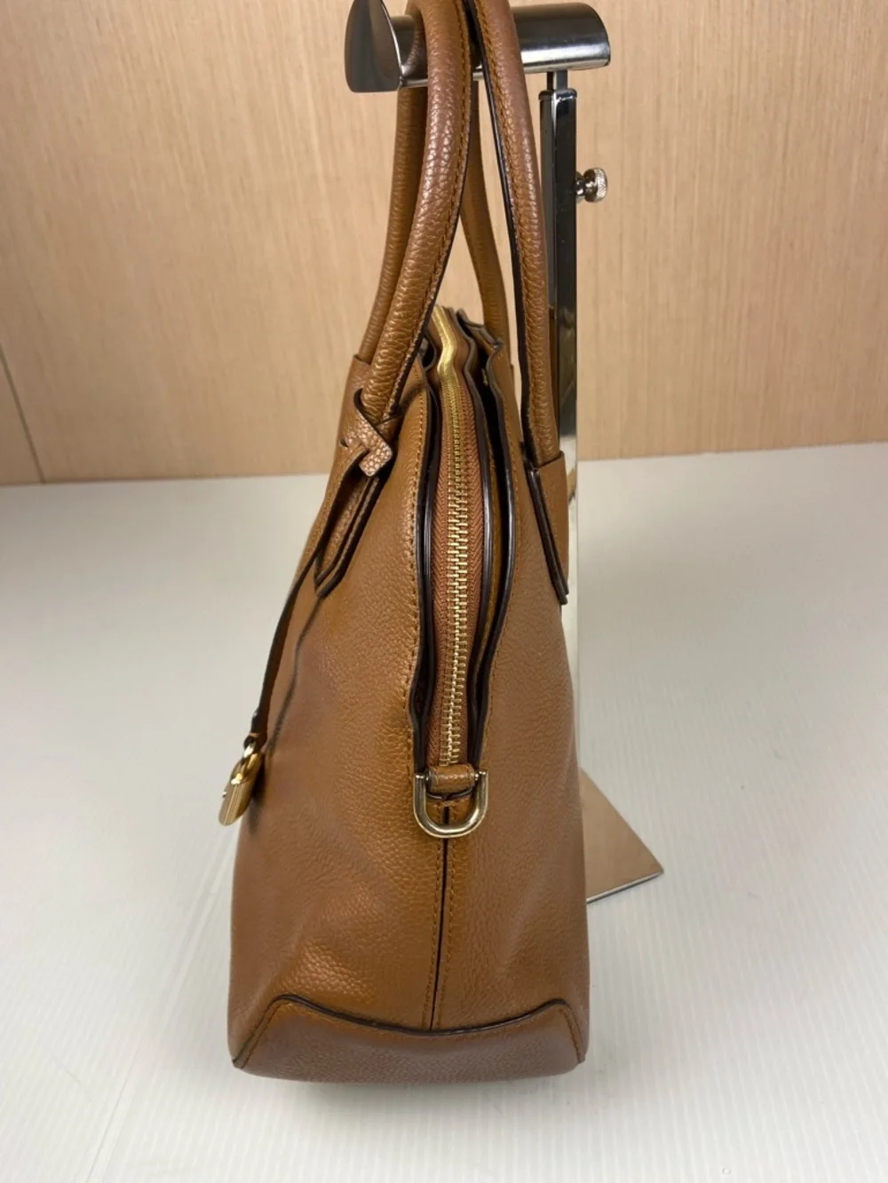 Michael Kors Mercer Medium Dome Satchel Luggage Pebbled Leather Crossbody Bag
